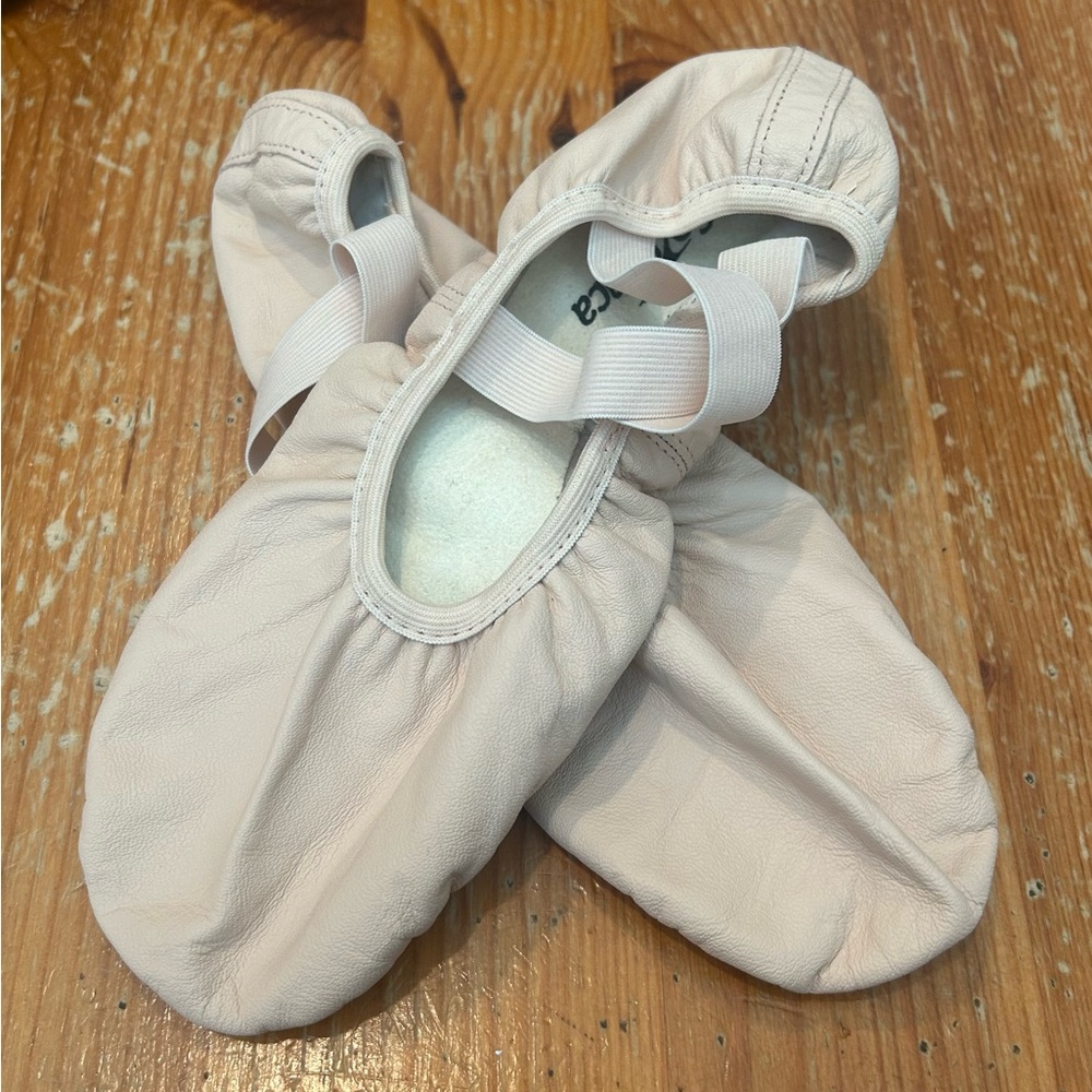 SoDanca leather flat shoes - Betty SD60